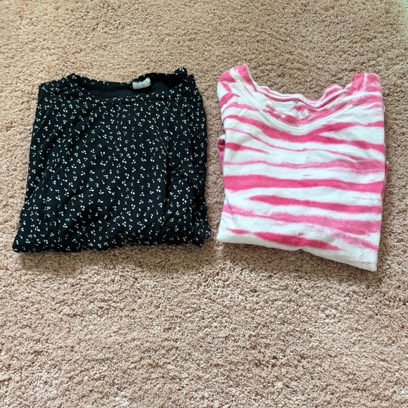 Kid’s tops bundle - Picture 2 of 10
